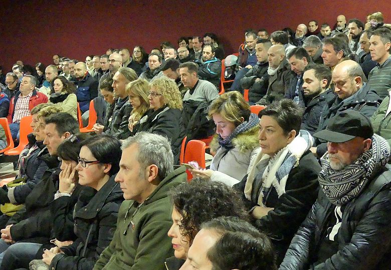 18-02-06 AsembleaVigo03.JPG